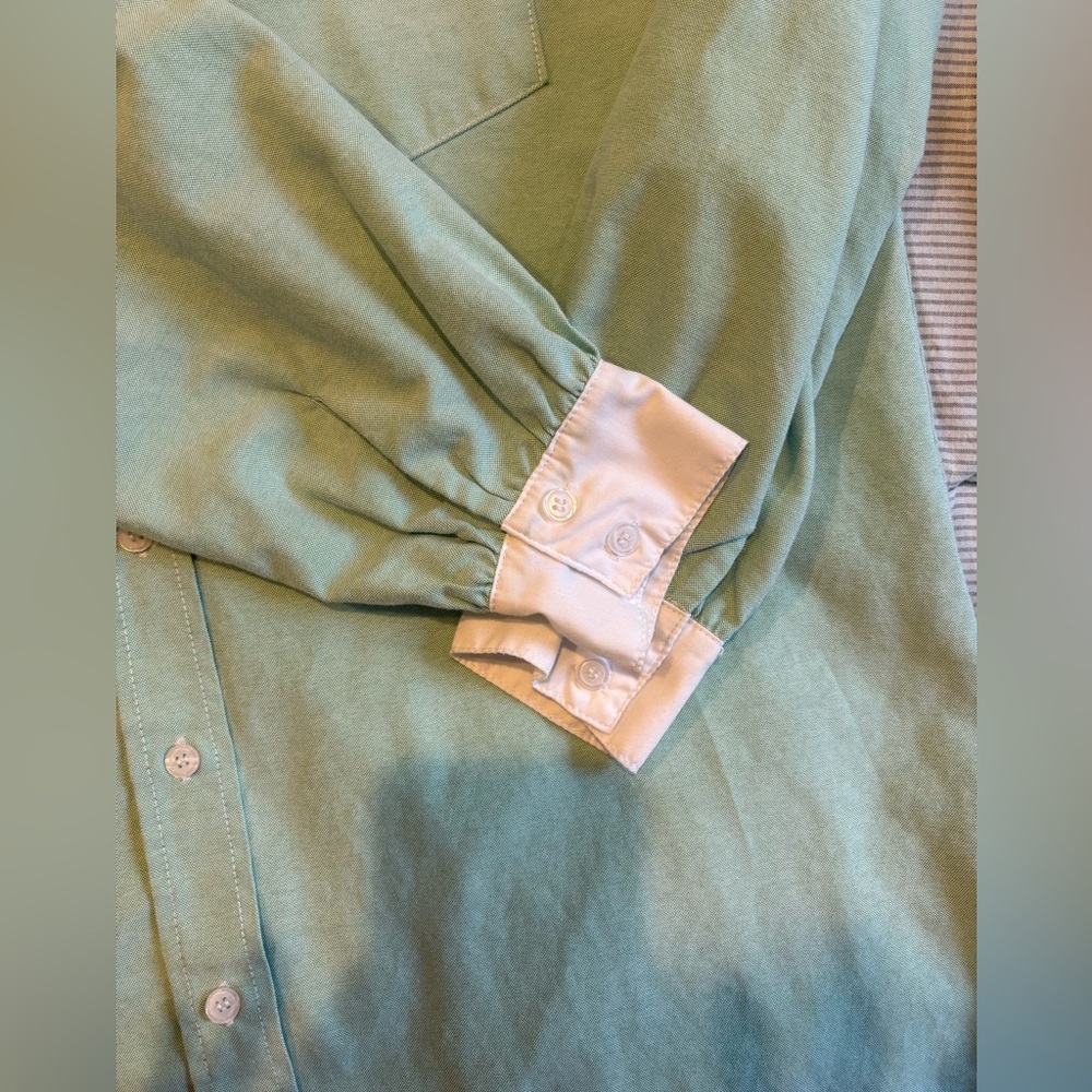 Buru Green Short Set - Picture 2 of 10